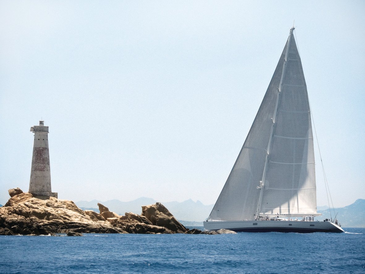 Picture of a boat near Salperton