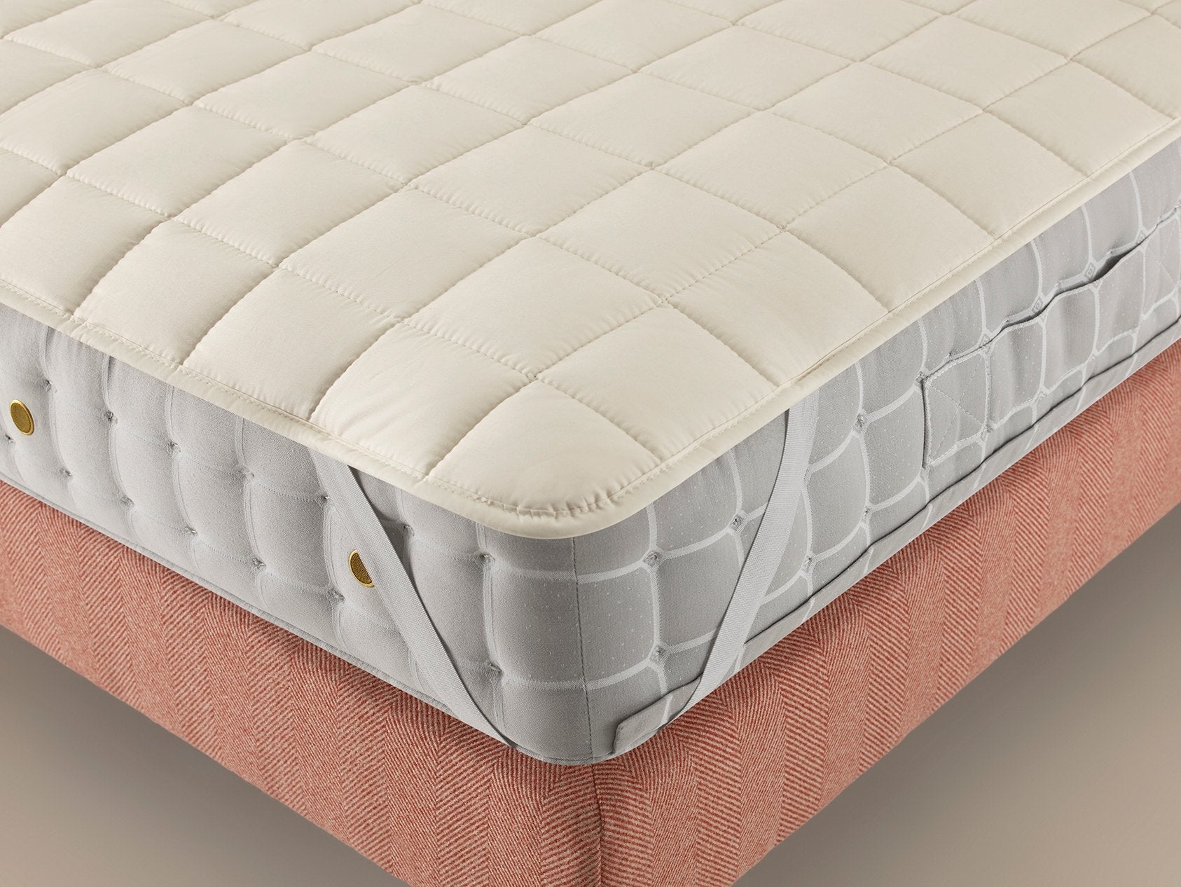 Vegan Mattress Protector with Straps