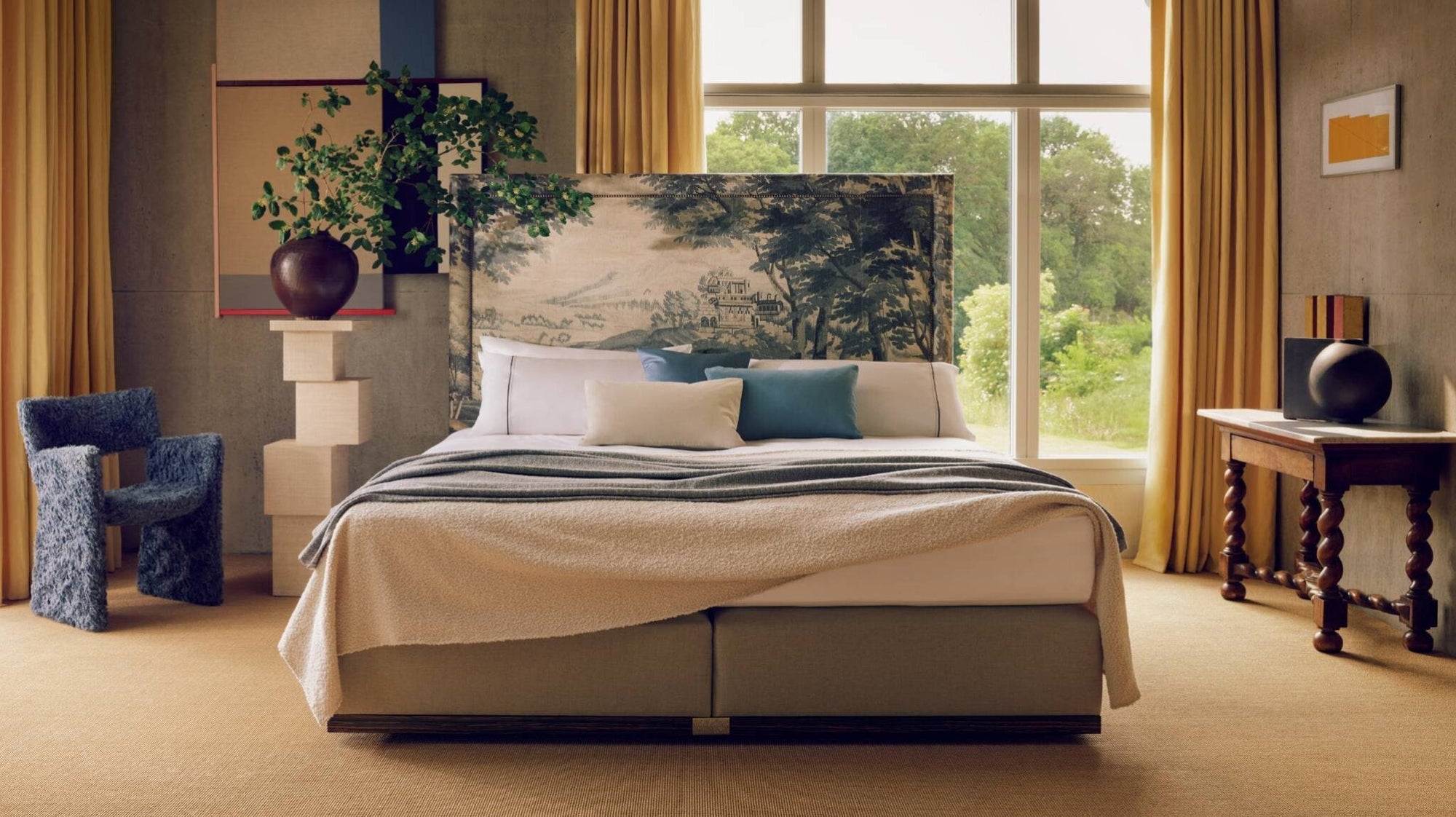 From view of the Felix bed with tapestry inspiration and fully dressed