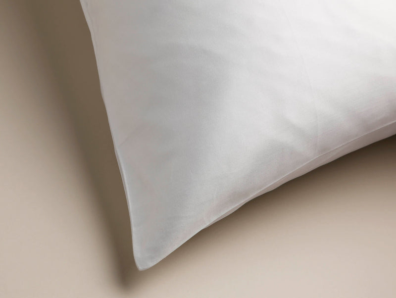 Cambridge pillowcase with sateen finish
