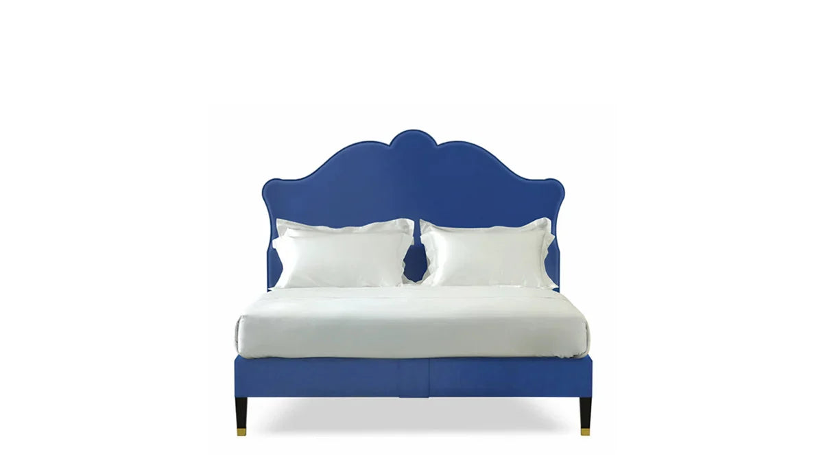 View of the Savoir Lenoir 01 bed