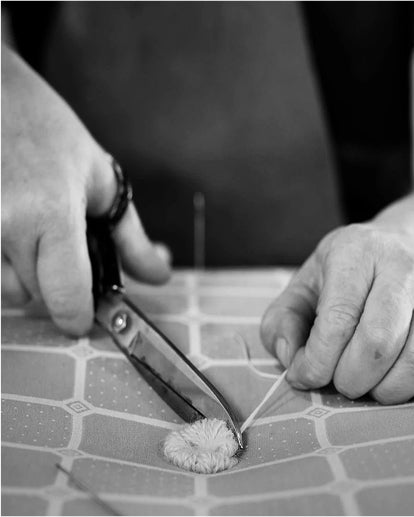 Close-up of a Savoir mattress being cut